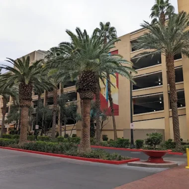Golden Nugget parking