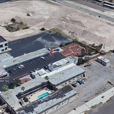 Hotels near Las Vegas airport with free parking