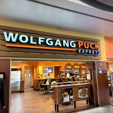 Wolfgang Puck Express